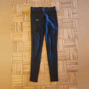 Underarmour base layer leggings